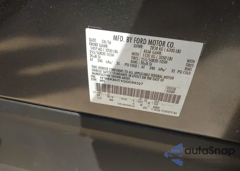 2016 Ford Explorer Platinum из США, поврежденный, VIN 1FM5K8HT1GGC69327